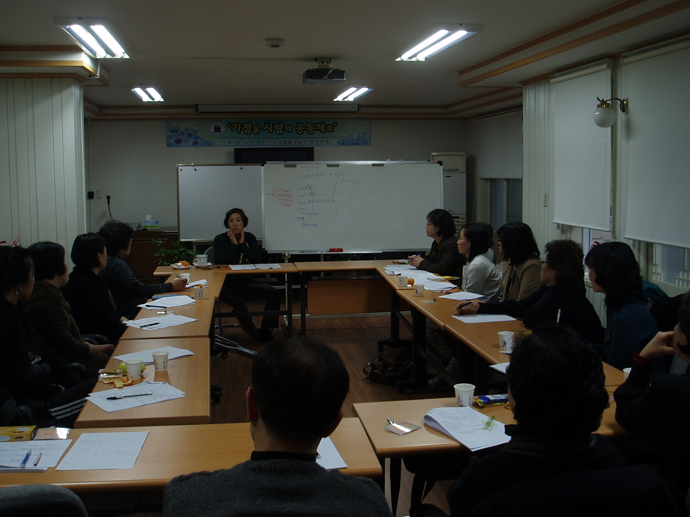 �ɸ��������α׷��� <�ڳ���� ��ȭ>